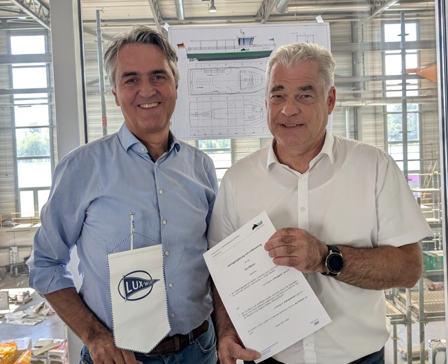 Vertragsunterzeichnung | Foto: Kristin Göpfert